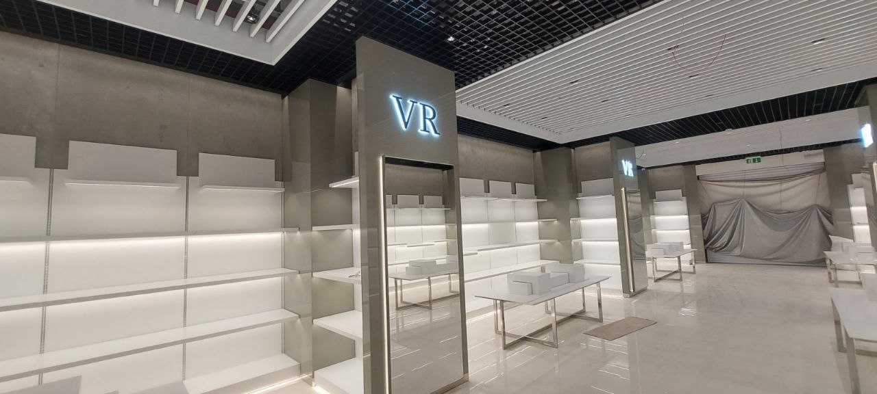 Vitto Rossi — ТРЦ «Караван»