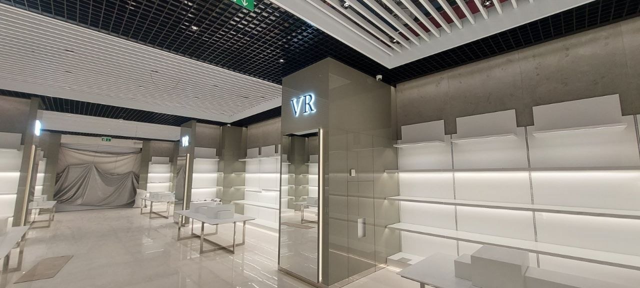 Vitto Rossi — ТРЦ «Караван»