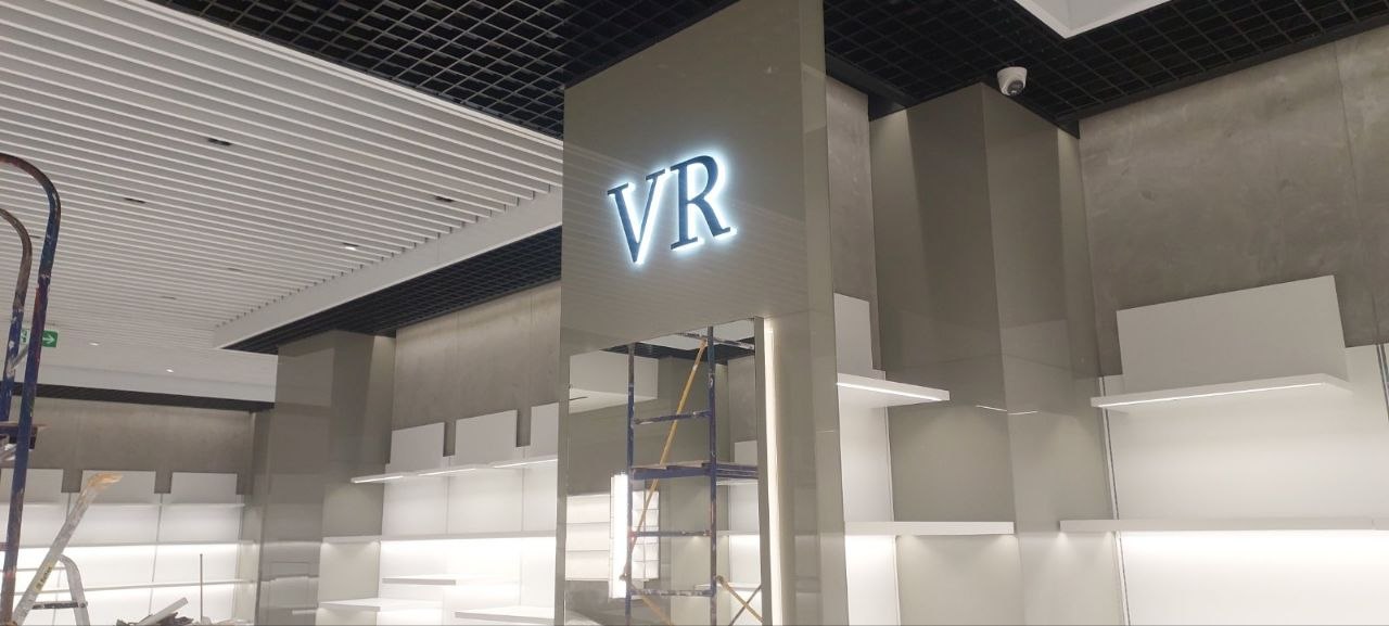 Vitto Rossi — ТРЦ «Буковина»