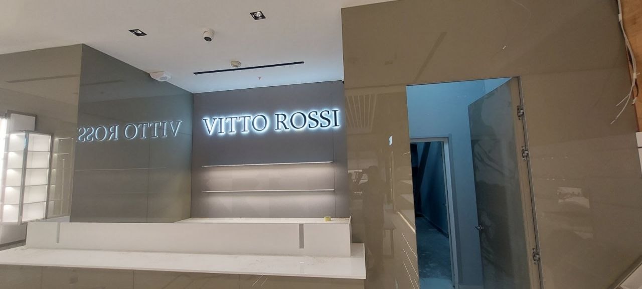 Vitto Rossi — ТРЦ «Буковина»